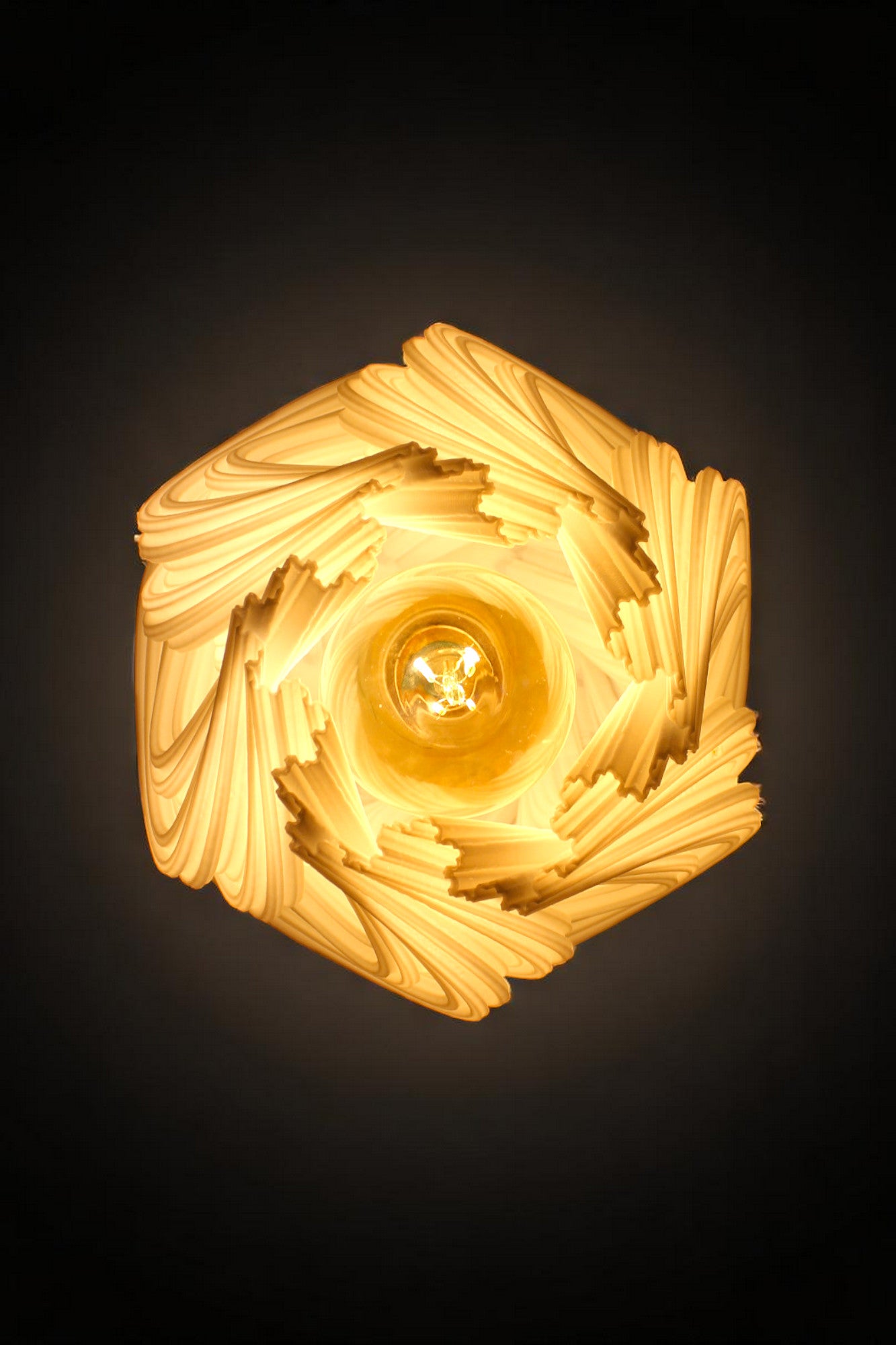 Fractra Pendant Light